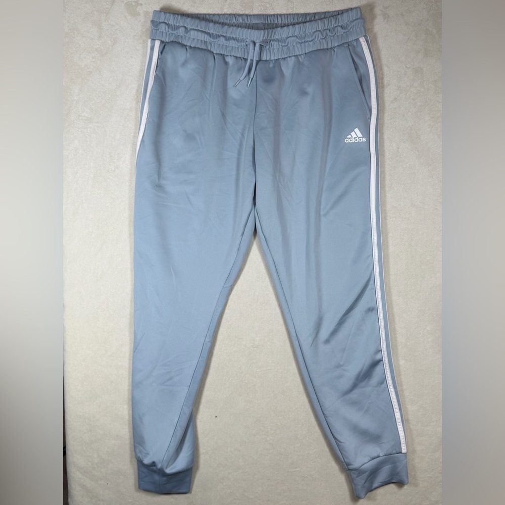 Adidas Women’s XL Light Gray Classic AEROREADY Striped Joggers Track Suit